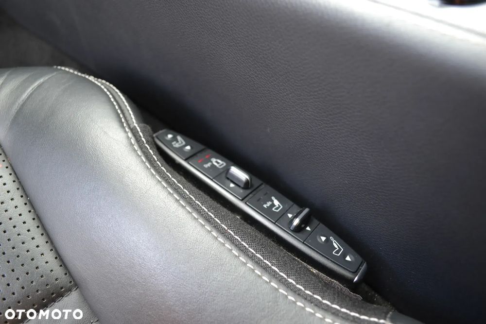 Mercedes-Benz CLS - 34