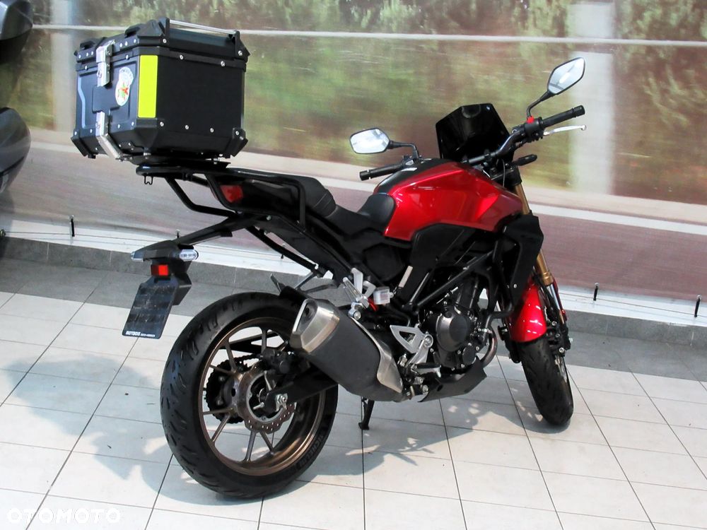 Honda CB - 7