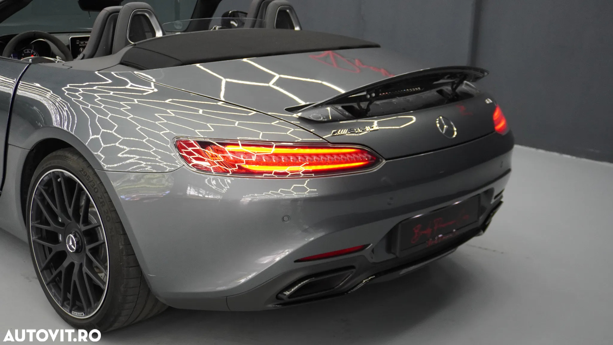 Mercedes-Benz AMG GT Roadster Speedshift 7G-DCT - 4