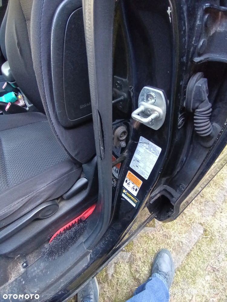 Suzuki Grand Vitara 2.0 Comfort - 10