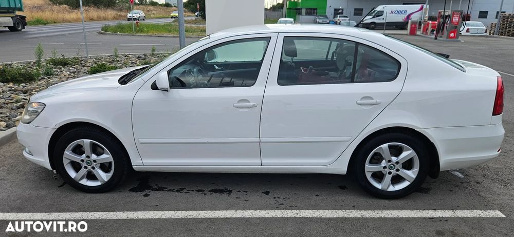 Skoda Octavia 2.0 TDI Ambiente - 3
