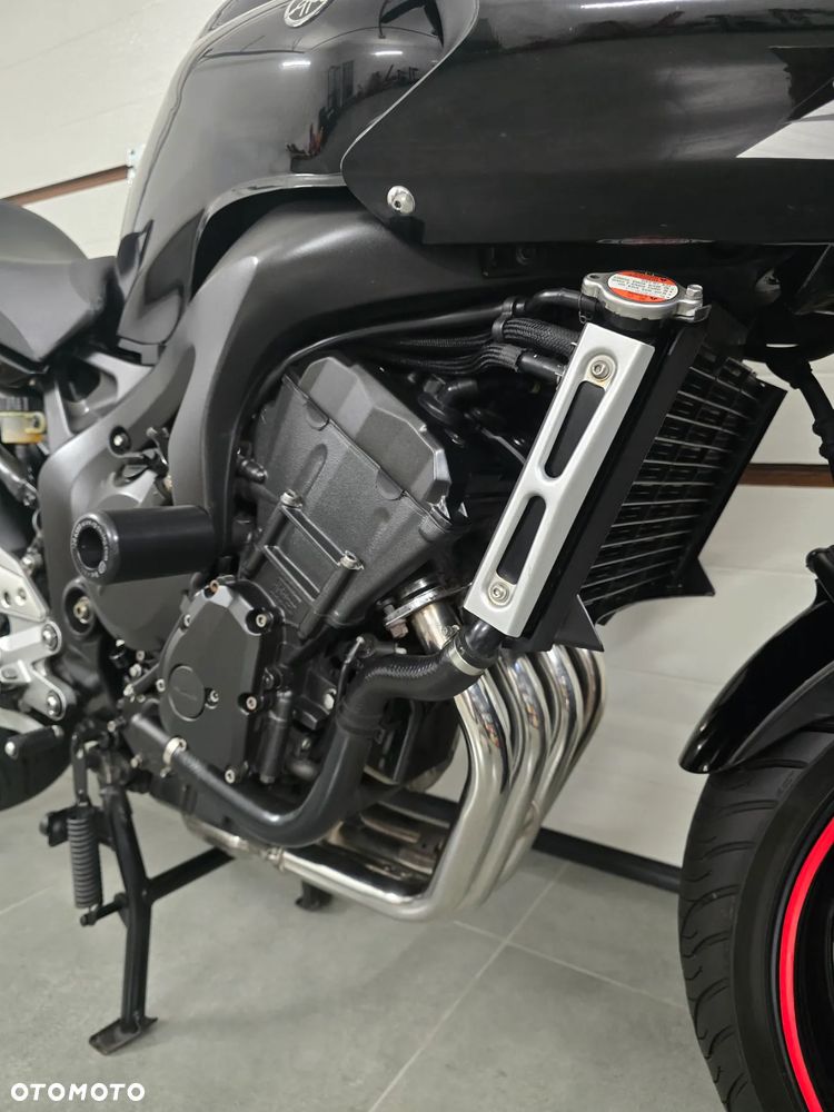 Yamaha FZ6 - 19
