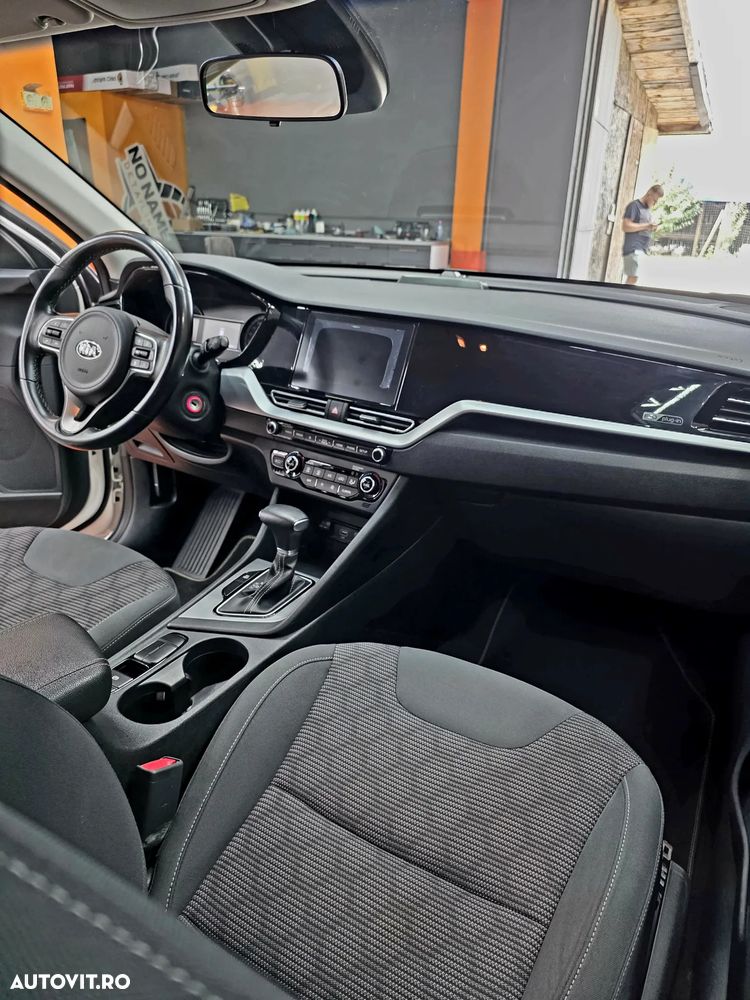 Kia Niro - 8