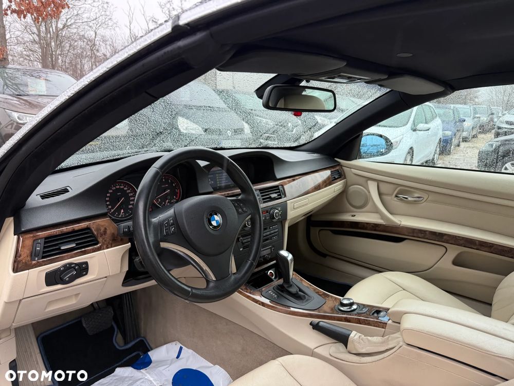 BMW Seria 3 325i Edition Exclusive - 5