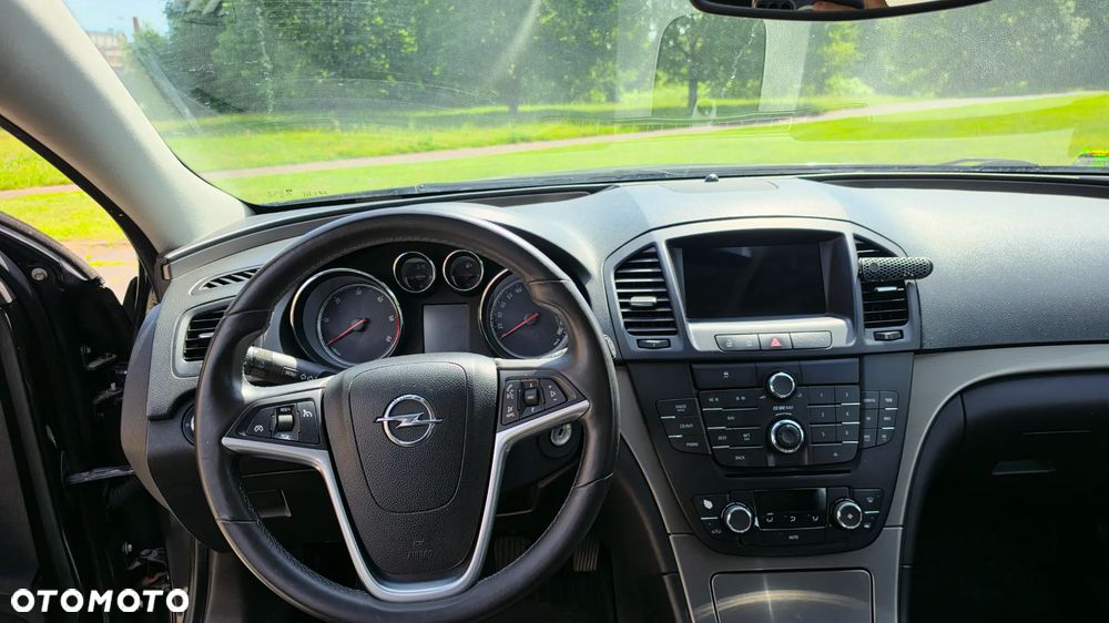 Opel Insignia 2.0 CDTI - 17
