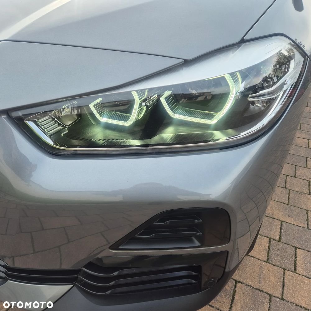 BMW X2 sDrive18i Advantage Plus - 19