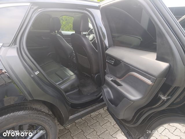 Jaguar F-Pace 25t AWD Prestige - 9