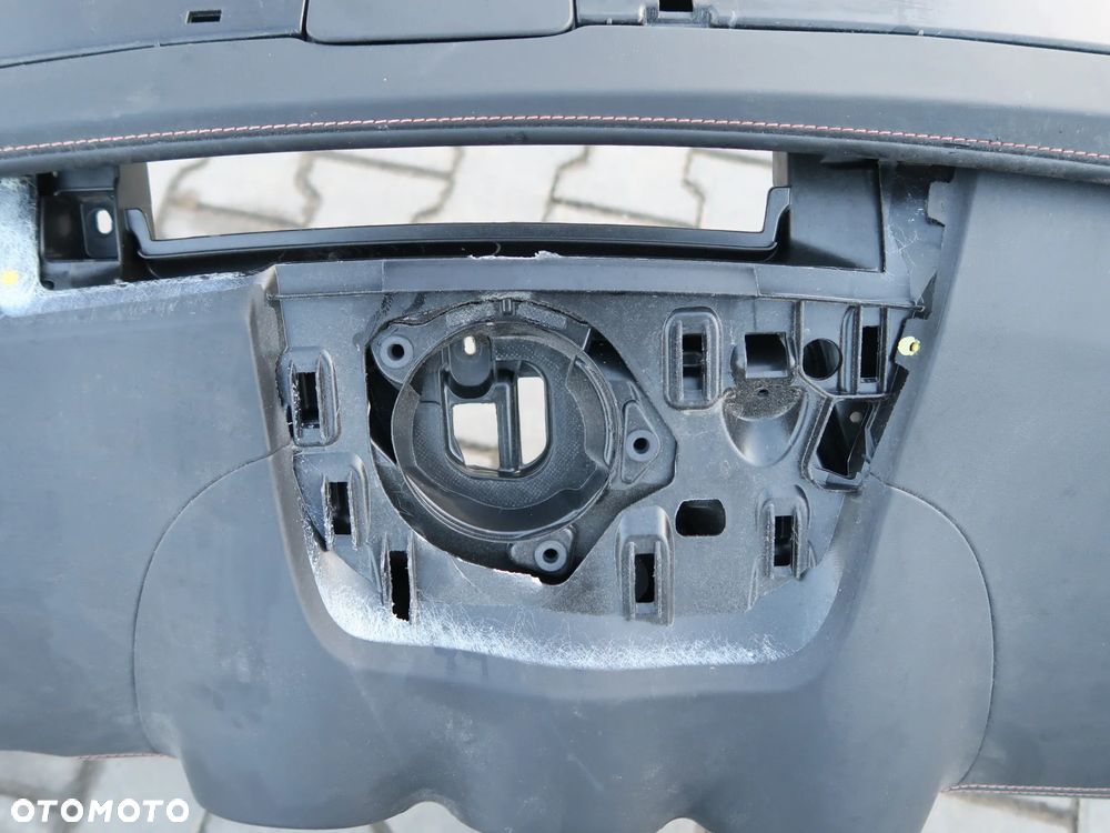 deska rozdzielcza kokpit Mercedes w206 C klasa - 8