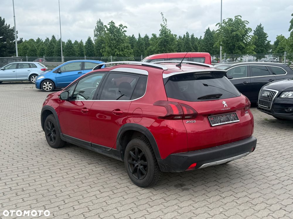Peugeot 2008 - 7