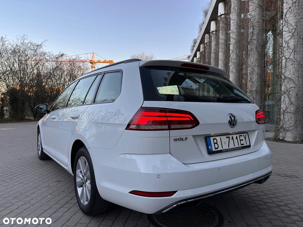 Volkswagen Golf 1.6 TDI BMT Comfortline - 5