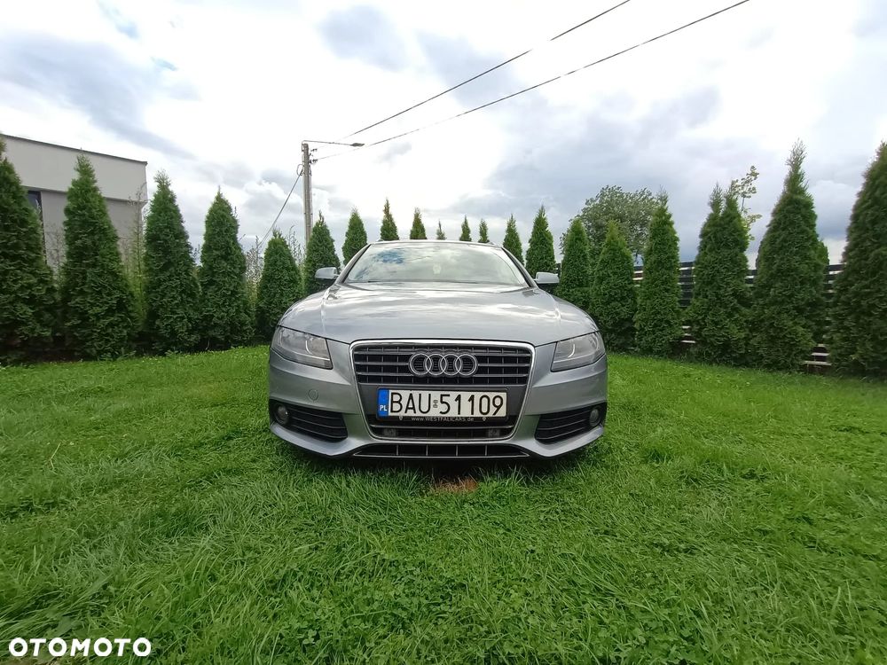 Audi A4 Avant - 1