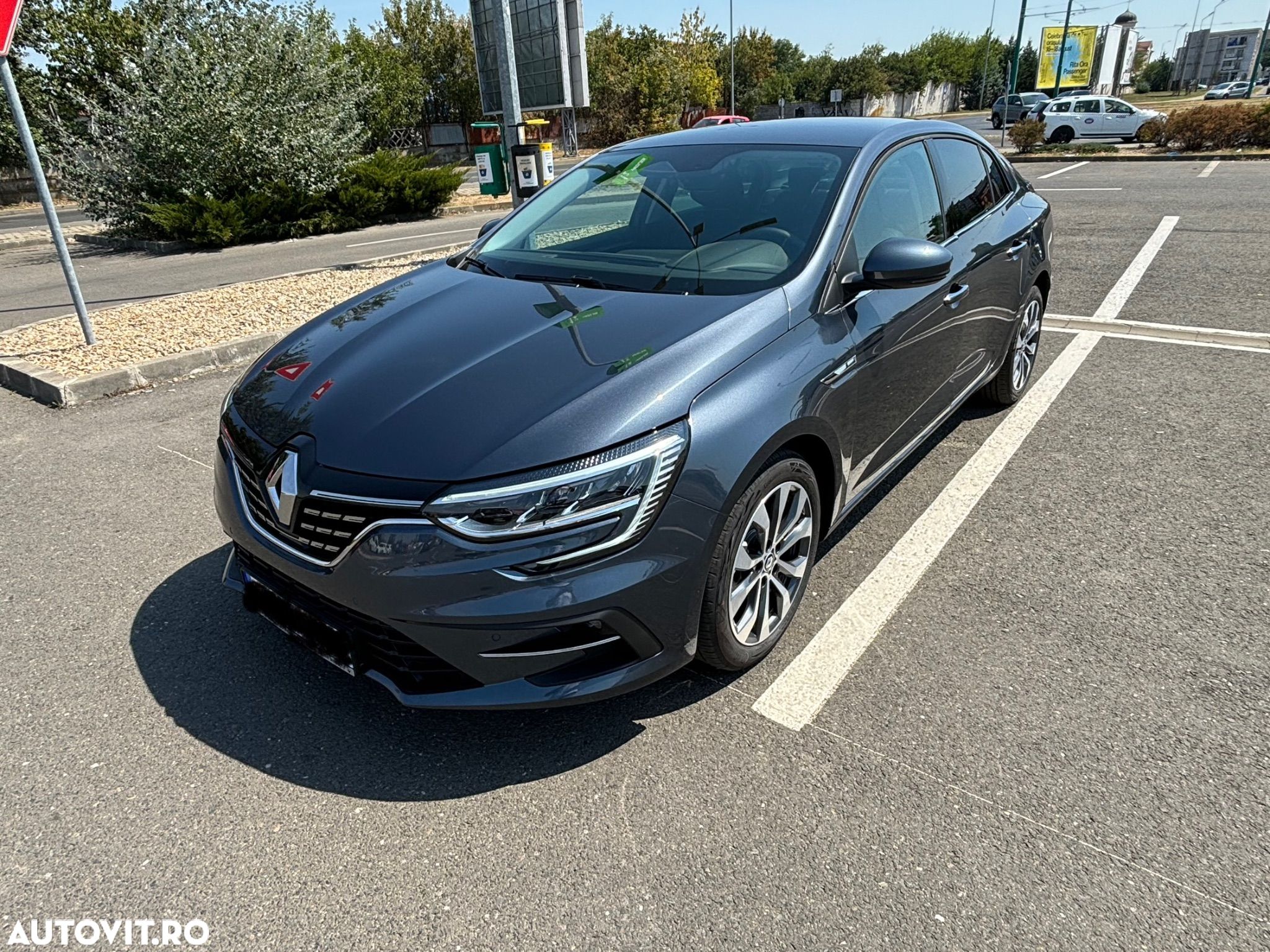 Renault Megane TCe 140 GPF Techno - 1