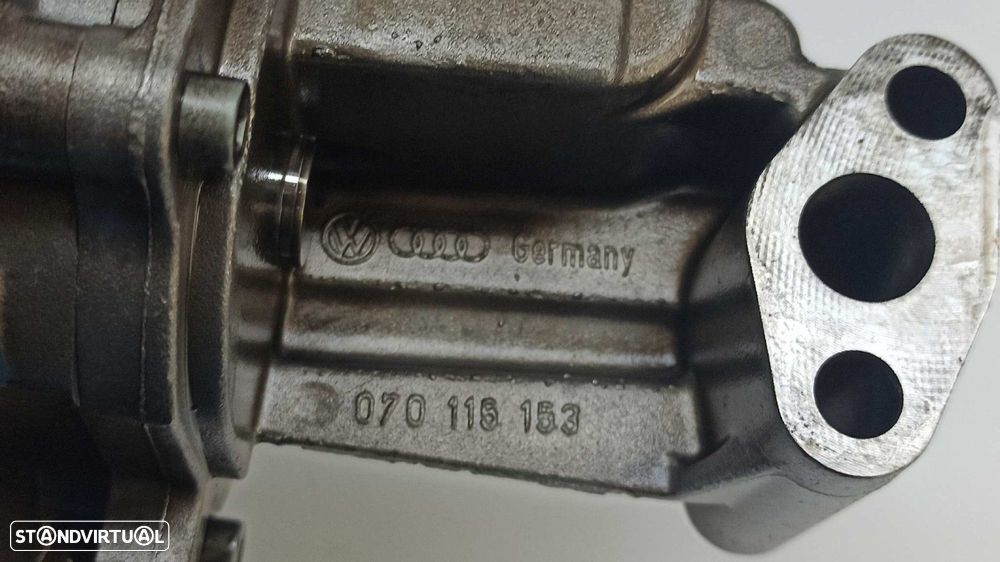 BOMBA DE óLEO VOLKSWAGEN TOUAREG (7LA) TDI R5 - 6