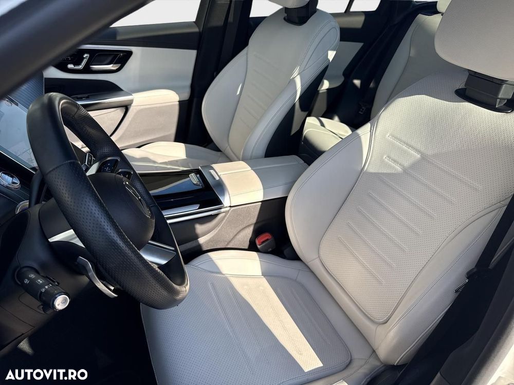 Mercedes-Benz GLC 220 d 4MATIC MHEV - 16