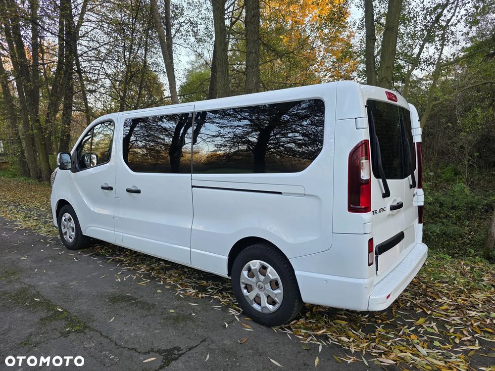 Renault Trafic - 28