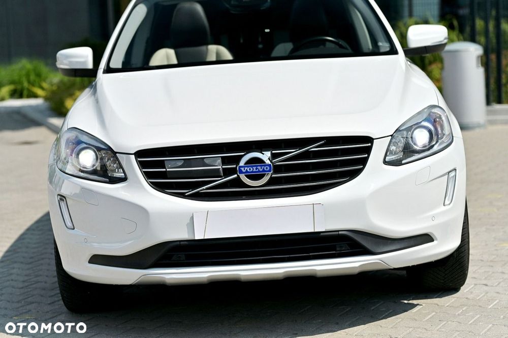 Volvo XC 60 - 4
