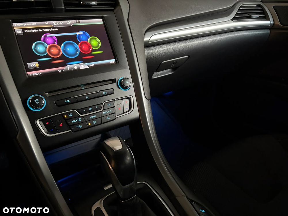 Ford Mondeo 2.0 TDCi Titanium PowerShift - 11
