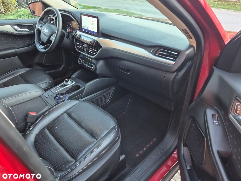 Ford Kuga - 9