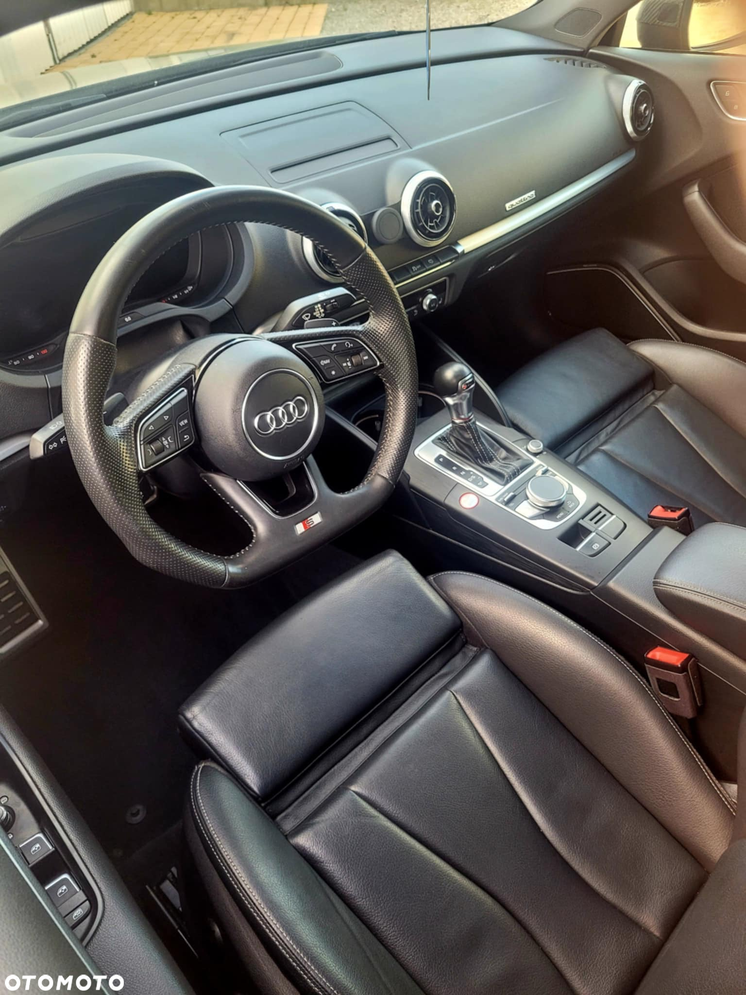 Audi S3 S tronic - 10