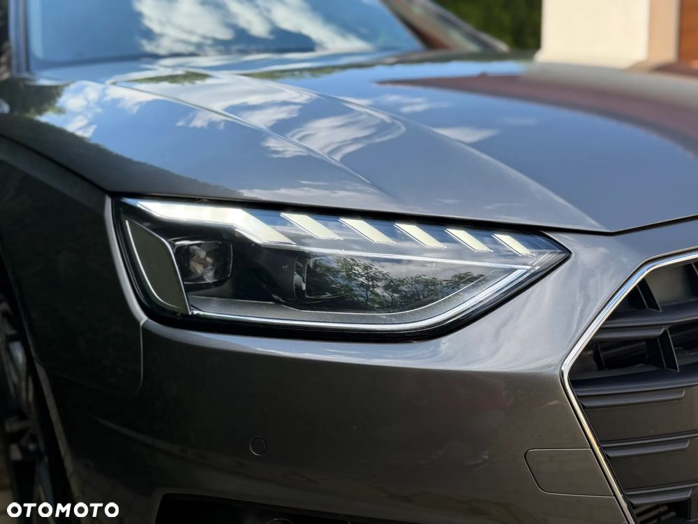 Audi A4 Limousine 35 TFSI Sport S tronic - 14