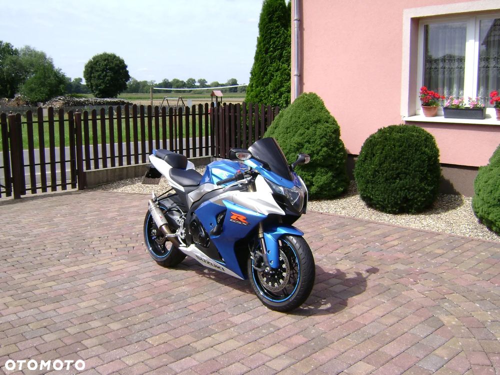 Suzuki GSX 1000 - 17