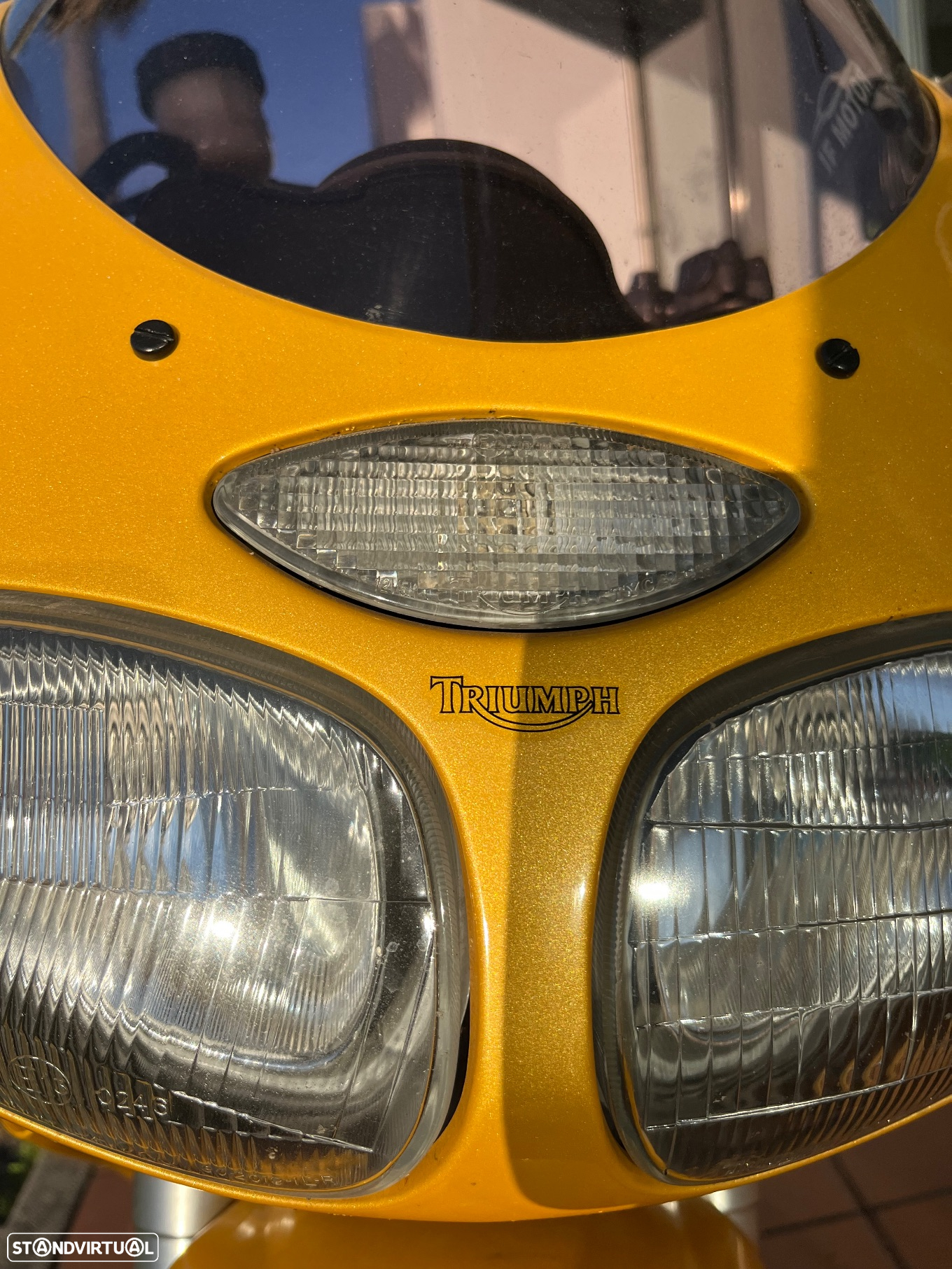 Triumph Daytona 959 I - 9