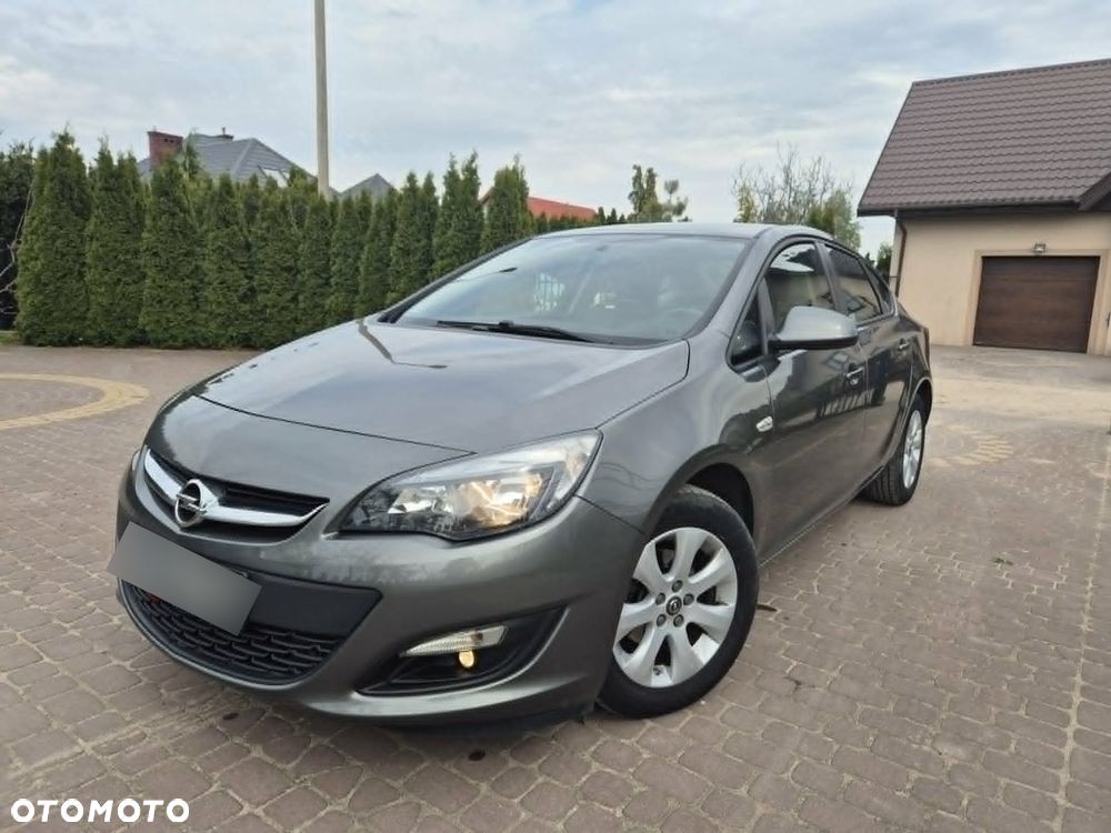 Opel Astra 1.6 Business - 23