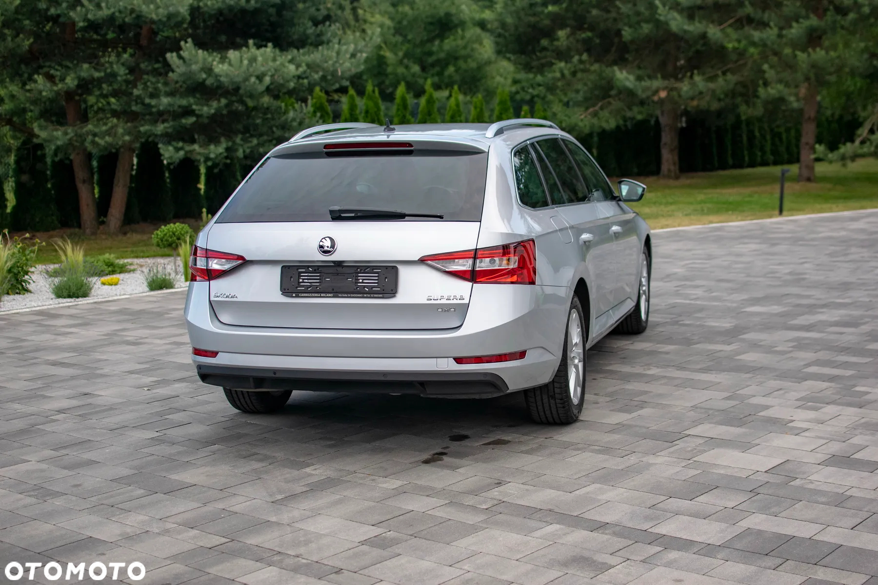 Skoda Superb - 20