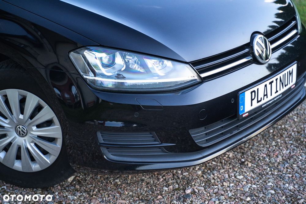 Volkswagen Golf - 11