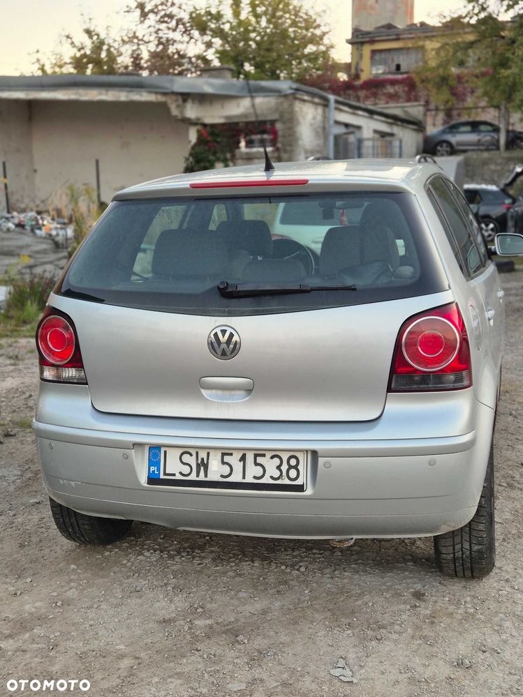 Volkswagen Polo 2008 photo 4