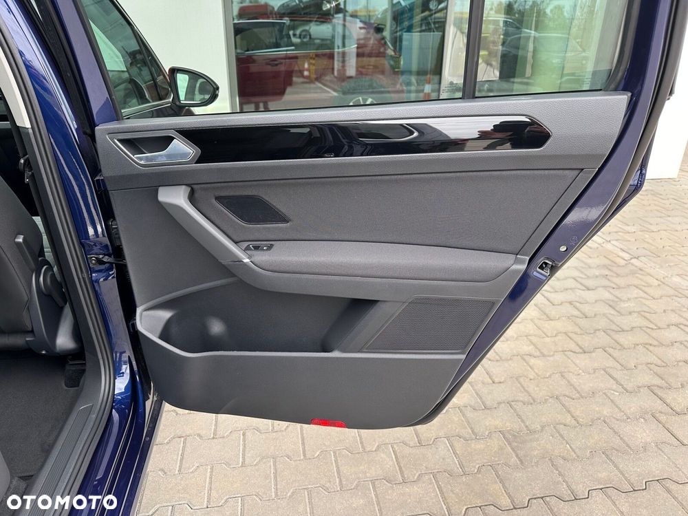 Volkswagen Touran 1.5 TSI EVO Highline DSG - 17