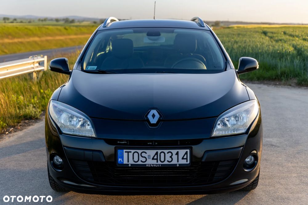 Renault Megane 1.6 16V Dynamique Euro5 - 1