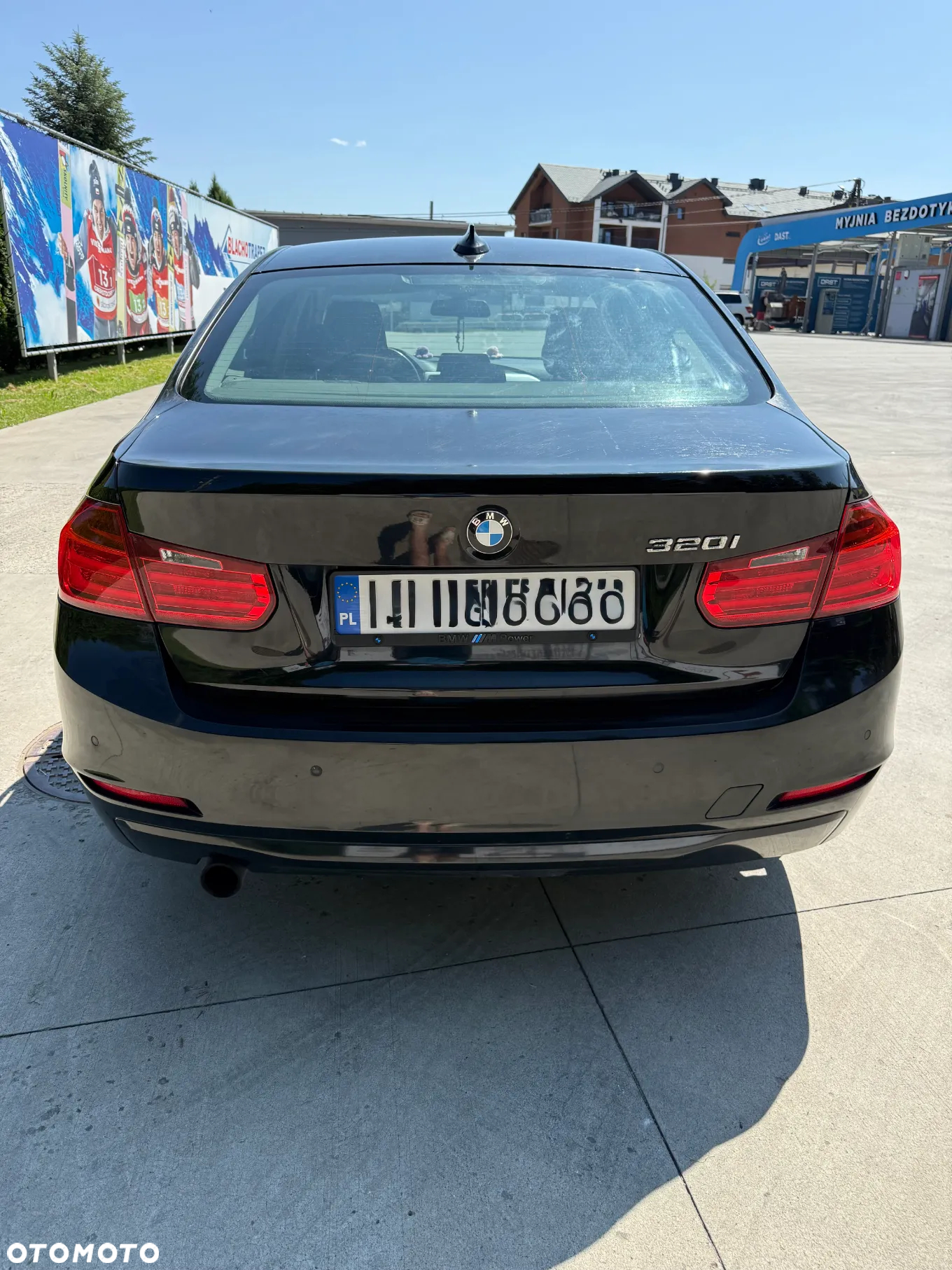 BMW Seria 3 320i - 5