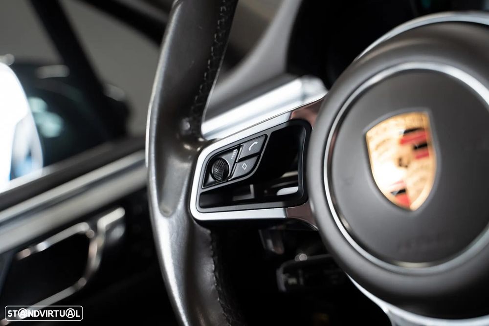 Porsche Macan S - 22
