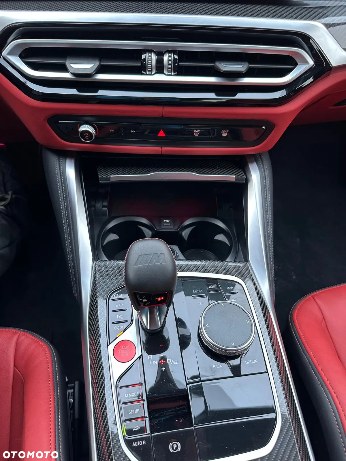 BMW M3 Competition M xDrive - 24