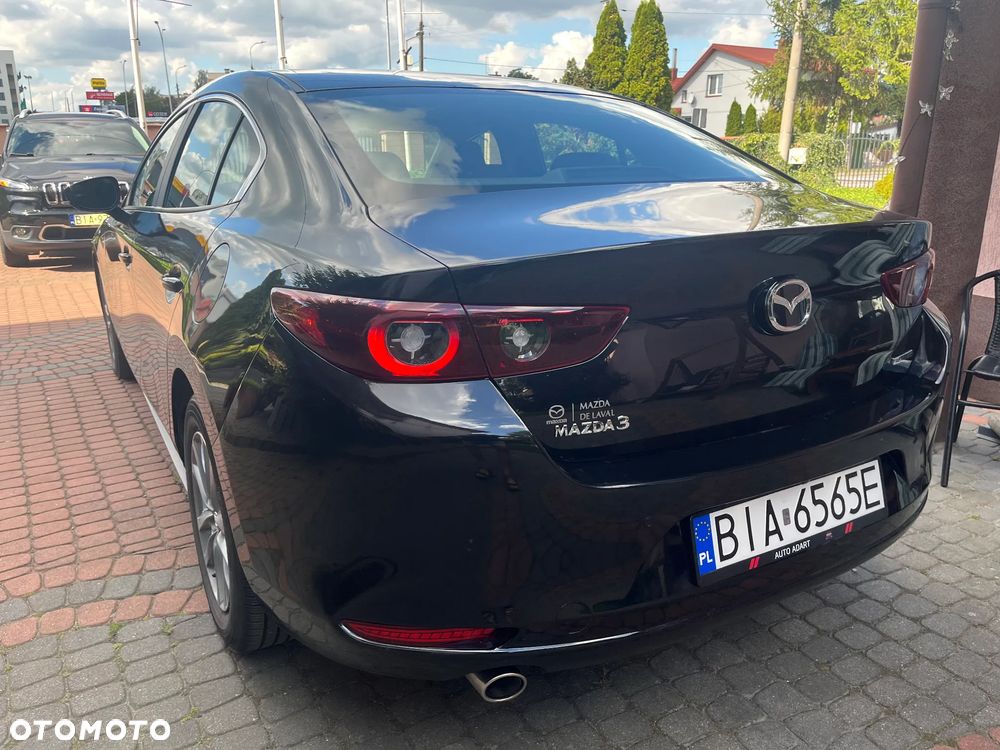 Mazda 3 - 8