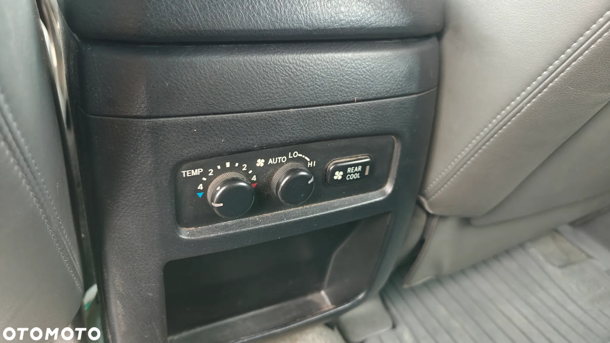Toyota Land Cruiser 3.0 D Sol - 15