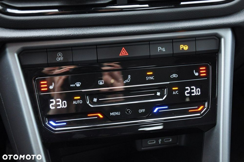 Volkswagen T-Roc - 20