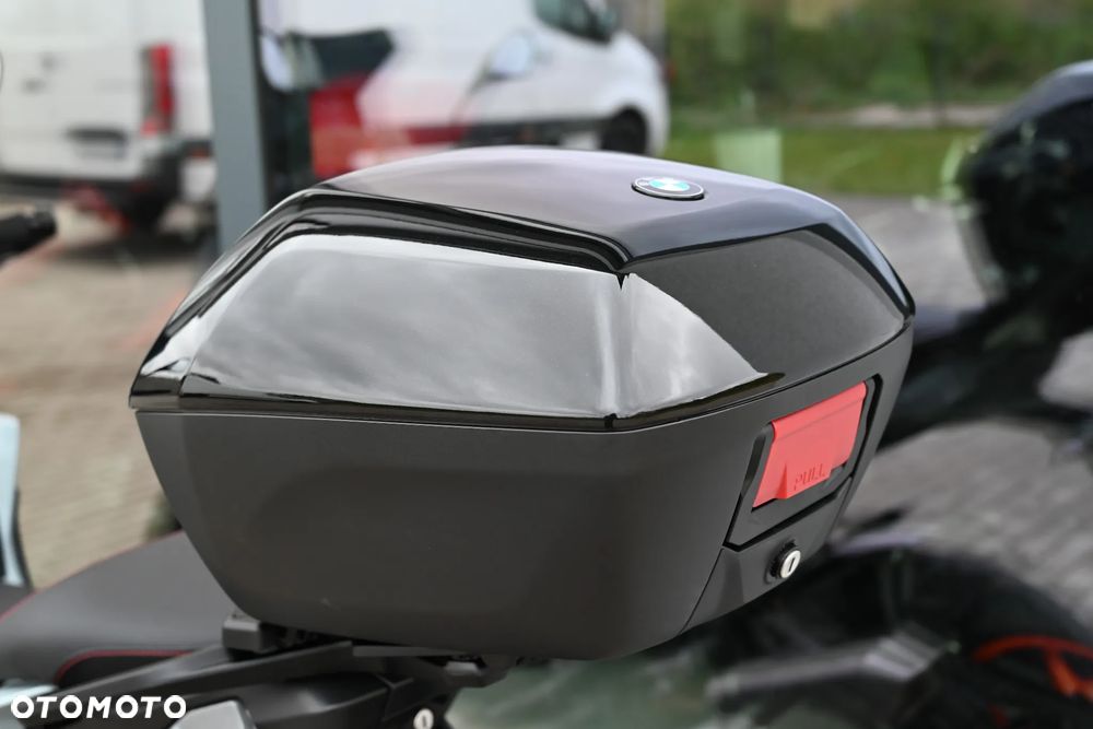 BMW XR - 36