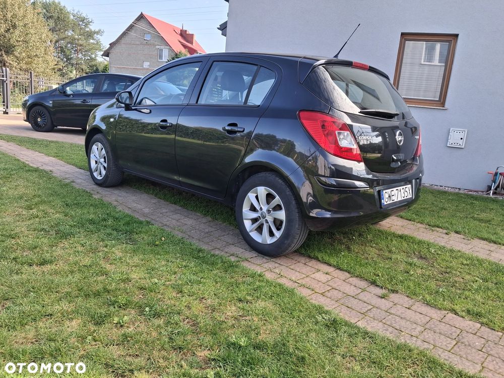 Opel Corsa - 4
