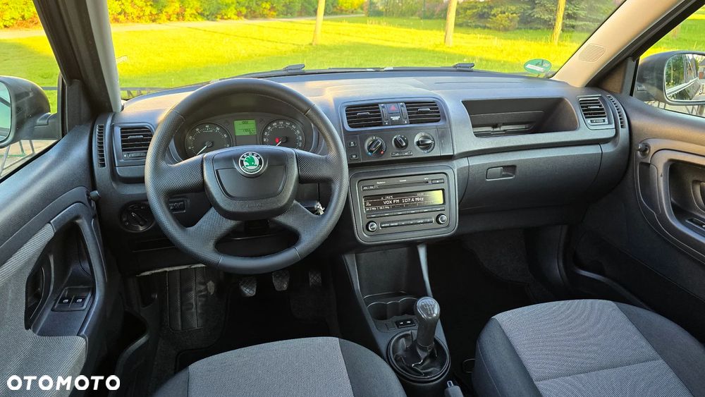 Skoda Fabia - 10