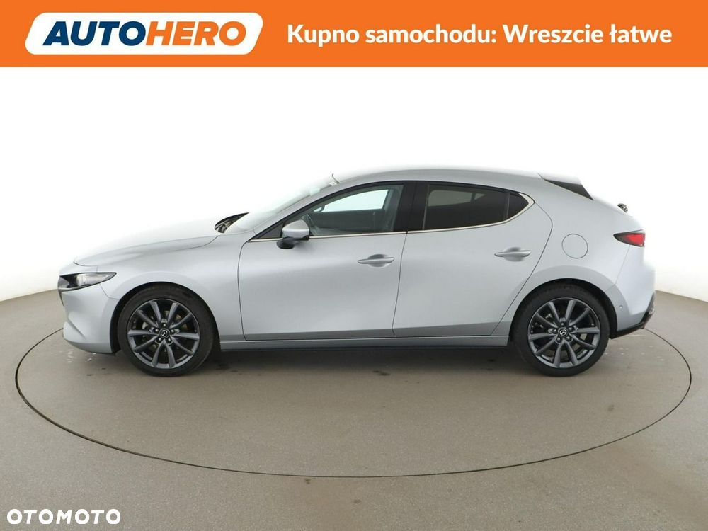 Mazda 3 2022 photo 2