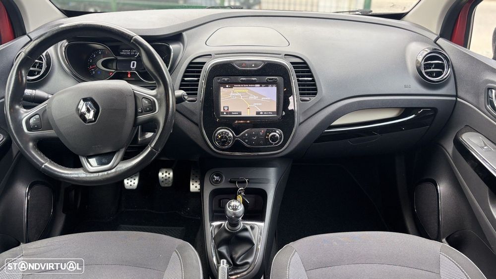 Renault Captur 1.5 dCi Exclusive XMOD - 8