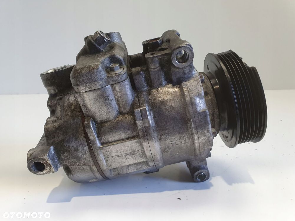 SPRĘŻARKA KLIMATYZACJI Audi A4 B8 2.0 TDI _ pompa 8K0260805E - 3