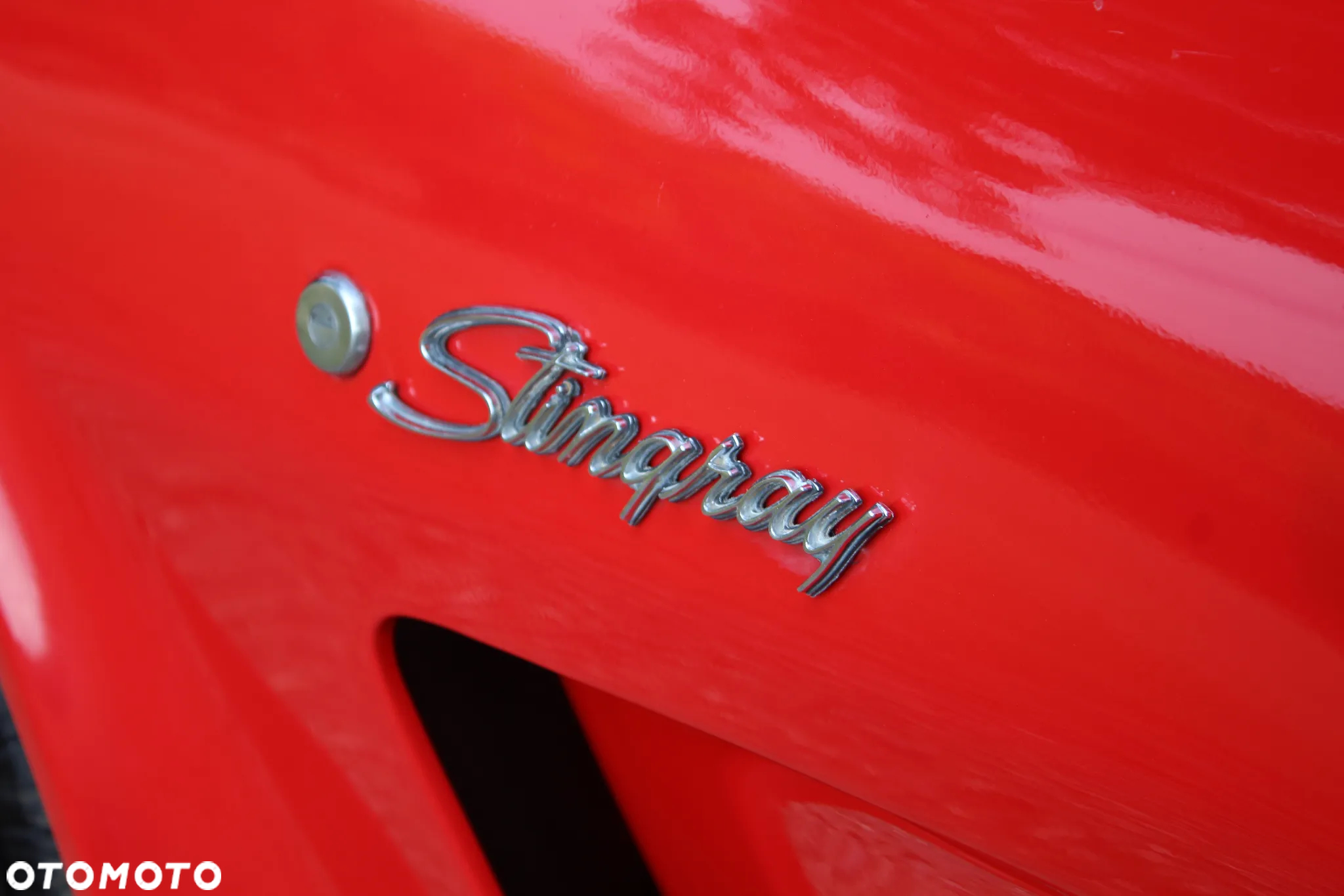 Chevrolet Corvette - 16