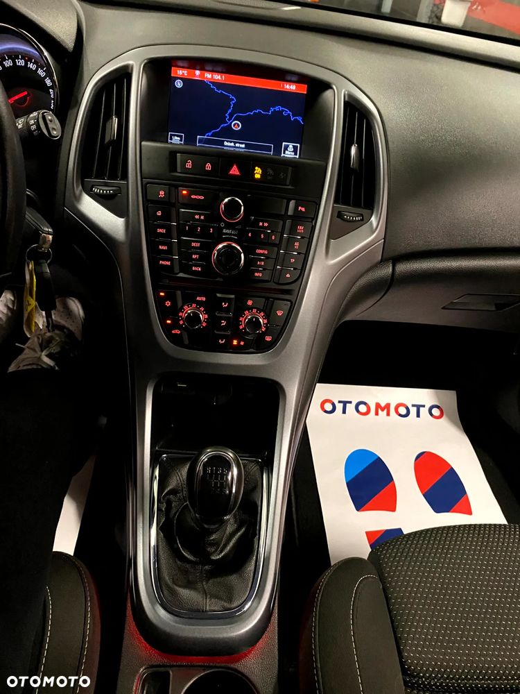 Opel Astra 1.4 T Cosmo S&S - 16