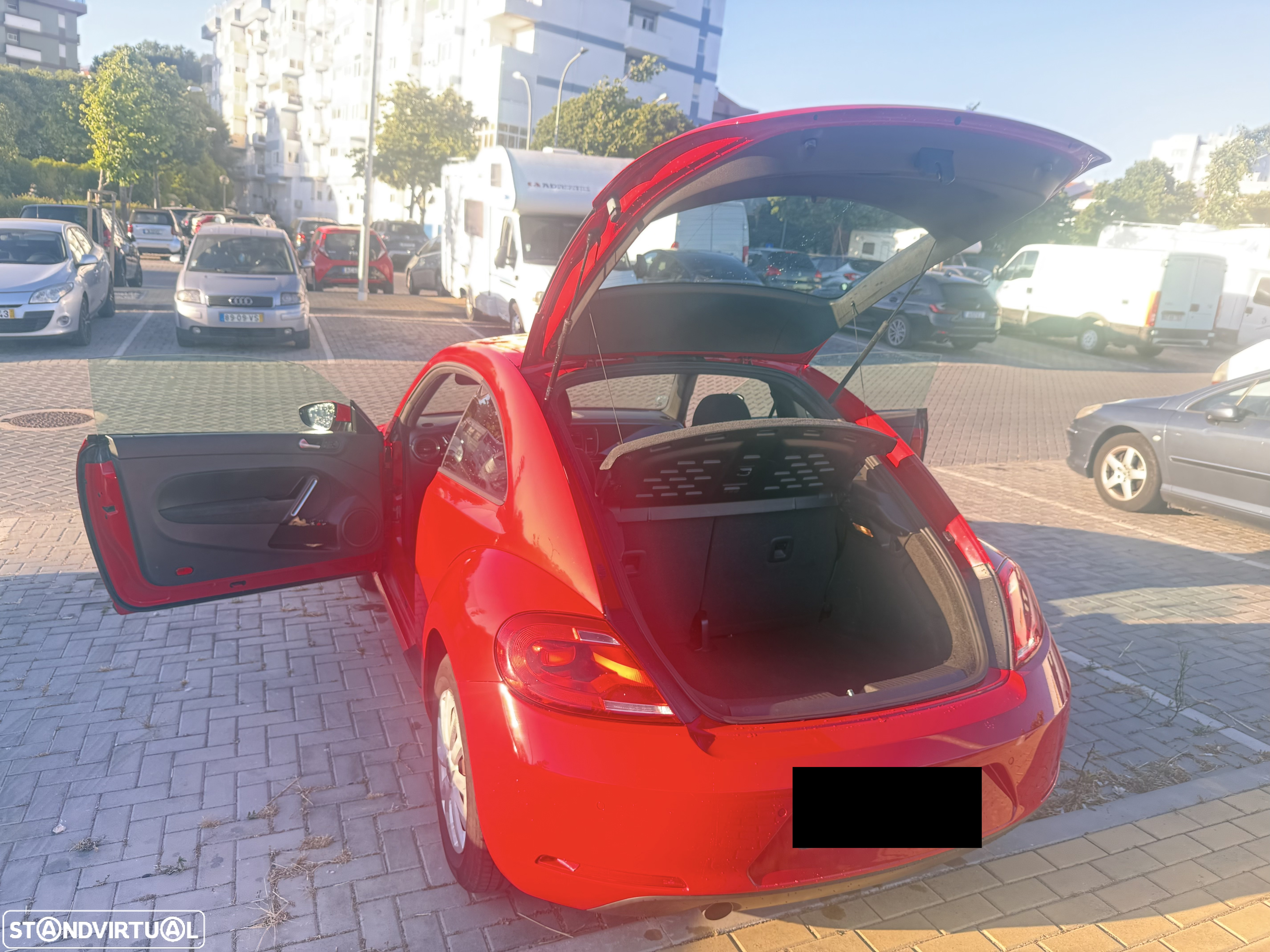 VW New Beetle 1.6 TDi Design DSG - 12