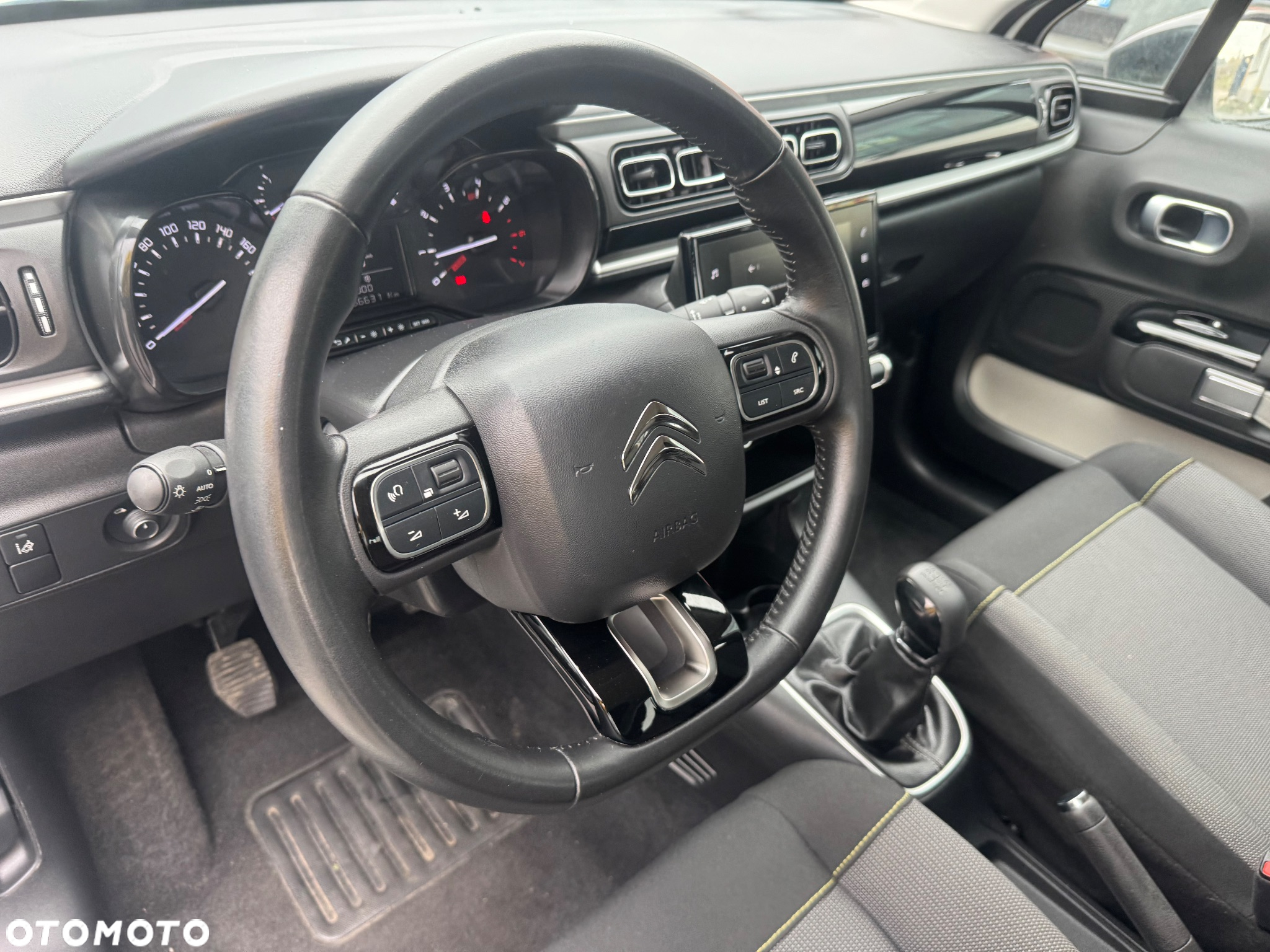 Citroën C3 1.2 PureTech Feel - 35