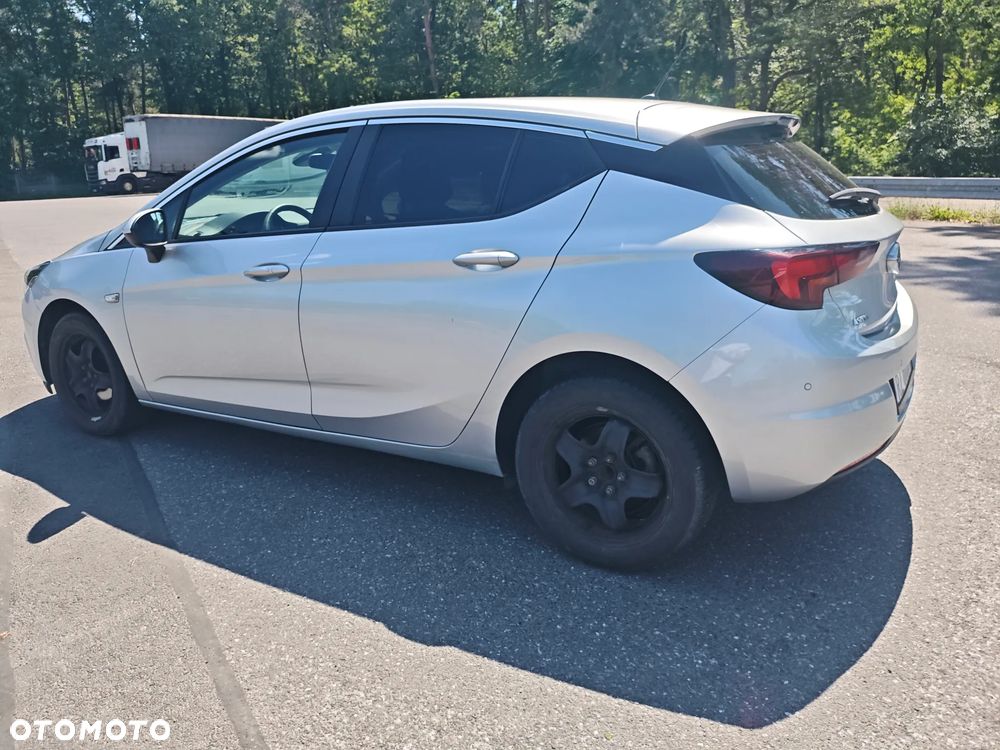 Opel Astra 1.4 T Enjoy S&S - 13