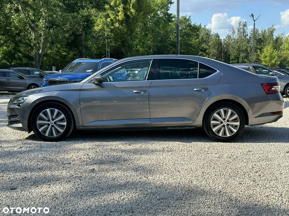 Skoda Superb 1.5 TSI Style DSG - 4